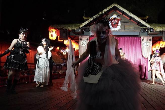 南投山妖夜行迎鬼月，建国科大展彩绘魔法。（林清镜提供／廖志晃南投传真）