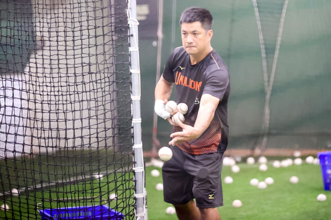 统一狮潘武雄。（陈麒全摄）