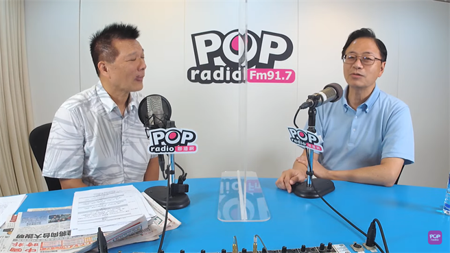 张善政期待府会和谐，邱奕胜稳坐议会龙头。(蔡依珍摄)