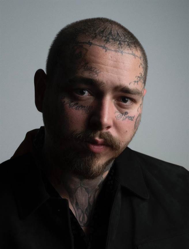 巨星马龙将成名后看似拥有一切，实质上却一无所有的感受全部浓缩进新歌中。（环球音乐提供）