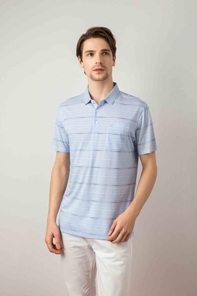 MONTAGUT夢特嬌此次父親節品牌提供運動休閒POLO衫新品全面7折，滿5000元再送品牌帽子，另有精選父親節商品特價1680元/件、2880元/2件等優惠。（MONTAGUT夢特嬌提供）