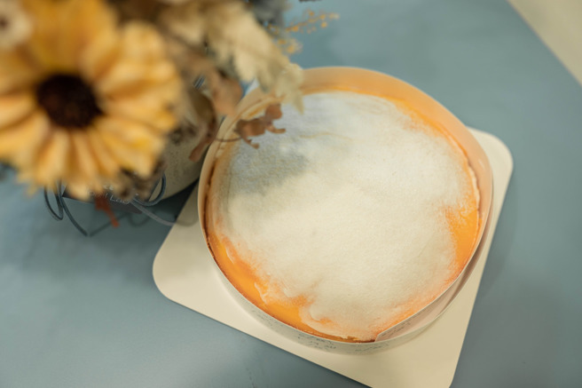 由芒果搭配波士頓派所做成的「芒果派對」。（圖 / 取自黃偉哲臉書）