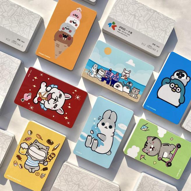 （高雄原创IP一卡通，8月1日中午12点开卖。图／一卡通公司提供）