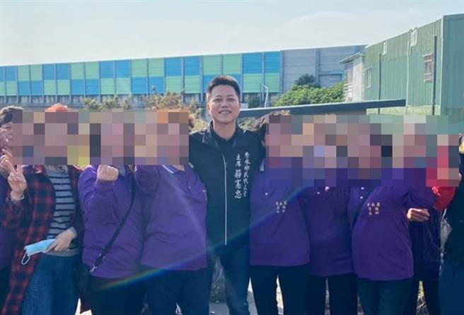 秀水乡代会主席蒋宪忠涉嫌妨害秩序、强制及恐吓等罪嫌重大，且有灭证及勾串共犯及证人之虞，检方向法院声请羁押禁见。（翻摄脸书）