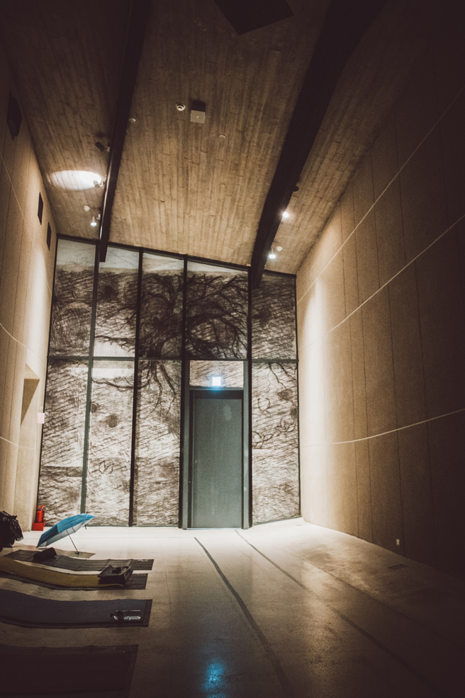 宜蘭壯圍沙丘旅遊服務園區保留《玄奘》的巨幅圖紙。（汯呄霖電影提供）