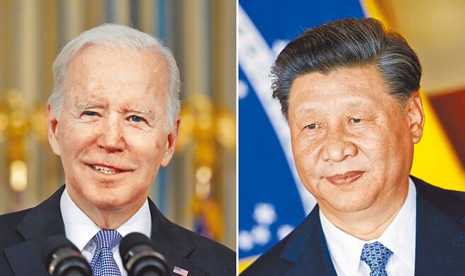 中國國家主席習近平（右）與美國總統拜登（左）通話。圖／美聯社