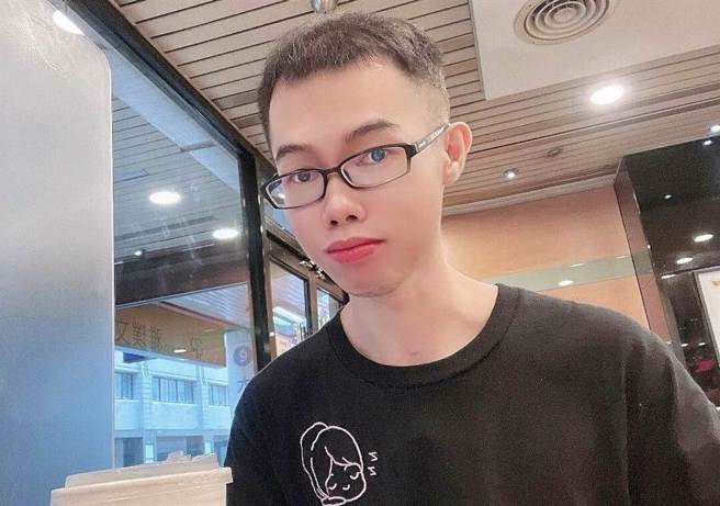 邓佳华拍谜片《华根初上》引发不少话题。（邓佳华脸书）