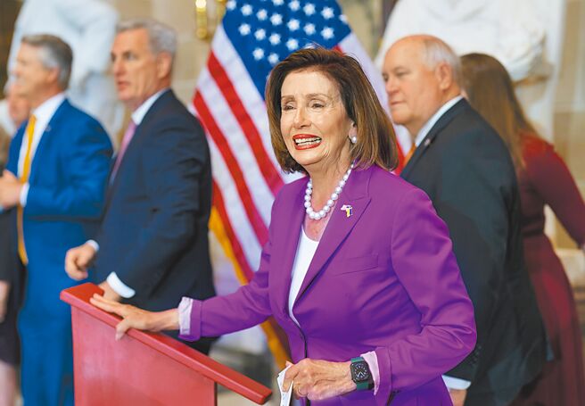 美国眾议院议长裴洛西可能访台。（美联社）