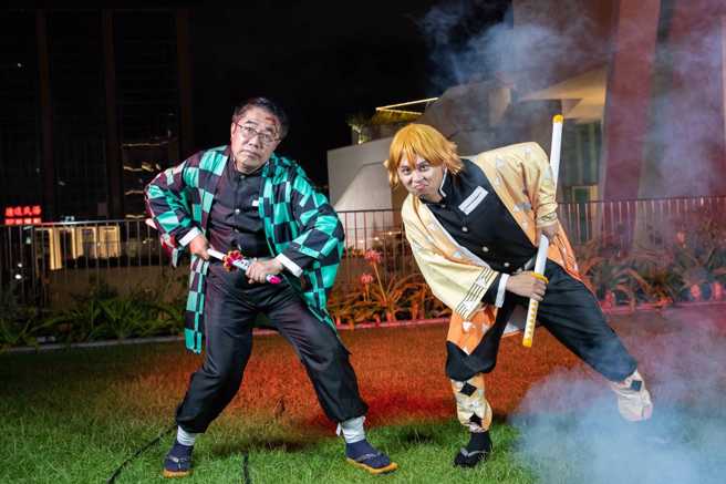 台南市长黄伟哲（左）。（图 / 取自黄伟哲脸书）