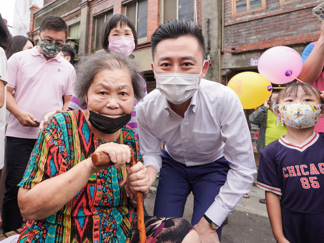 民进党桃园市长参选人林智坚。（图／翻摄自林智坚脸书）