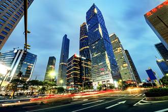 深圳8月1日起 允許完全自動駕駛汽車上路