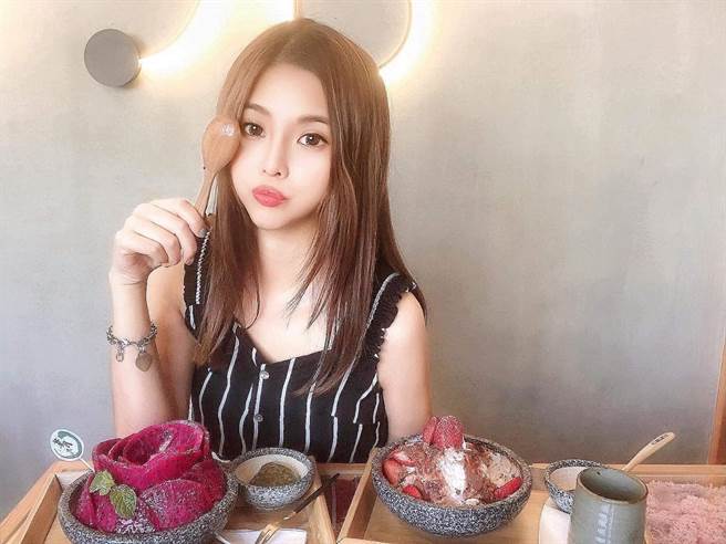 冰品市集嘉年华有许多美味冰品等民眾来嚐。（柯宗纬翻摄）