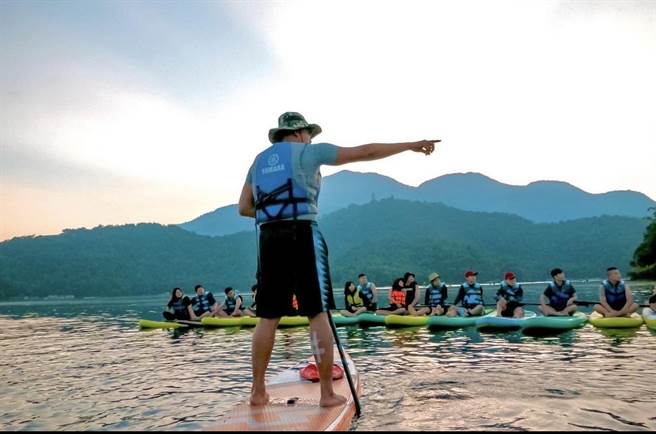 暨南大学原住民族专班毕业生，成立浮屿工作室。（暨大提供／廖志晃南投传真）