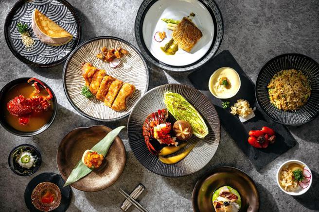 （標榜一套餐有和牛與龍蝦共14道料理的「明水然．樂」無菜單鐵板，已進軍新竹開店。圖／樂多多集團）