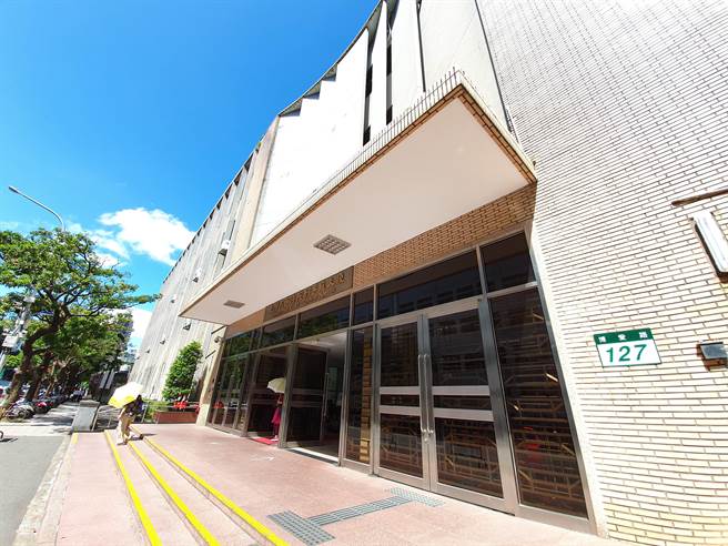 陈姓职棒签赌组头在大陆以电话指示绑架李姓男童勒赎6000万元，台湾高等法院依对儿童犯掳人勒赎罪判刑5年。（本报资料照片）