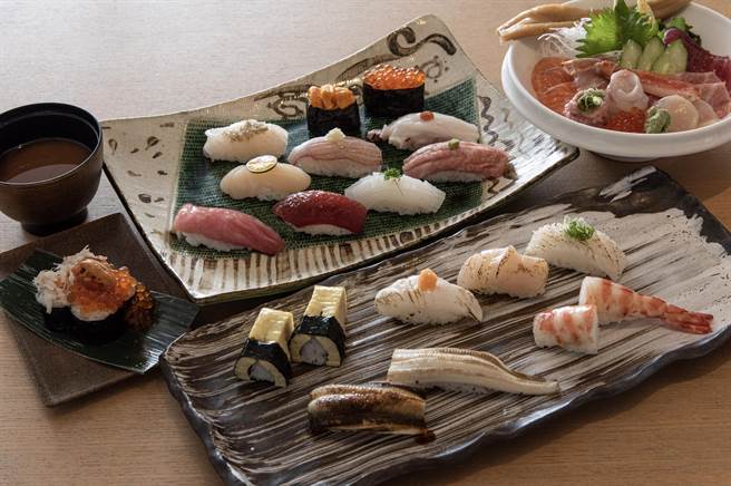 山里寿司平日间寿司券，990元套餐三选一，享受麻生主厨江户前寿司极致的味蕾惊喜。（大仓久和大饭店提供）