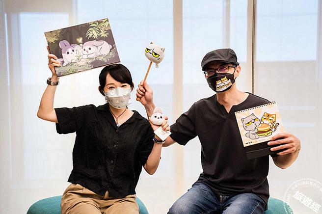 图左至右为「ㄇㄚˊ几兔」创作者YUKIJI和「猫爪抓」创作者园丁先生 图片：Line提供
