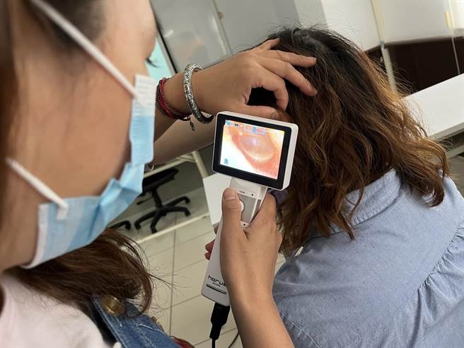 尖石、五峰乡将提供耳、鼻、喉、眼科远距会诊服务，完善医疗照顾，免去乡亲舟车劳顿。（新竹县府提供／邱立雅竹县传真）