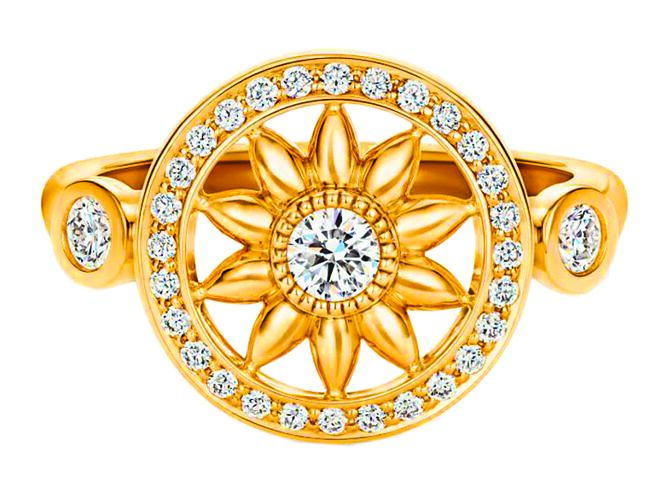 海瑞溫斯頓Winston Gates系列18K黃金環型花飾戒指。（Harry Winston提供）