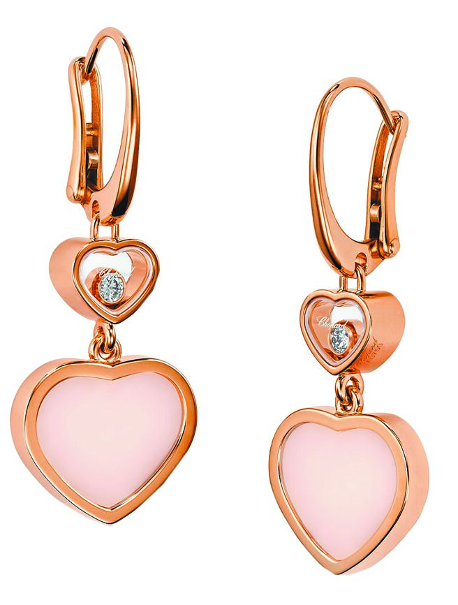 蕭邦以愛心為主題打造的Happy Hearts耳環，14萬元。（CHOPARD提供）