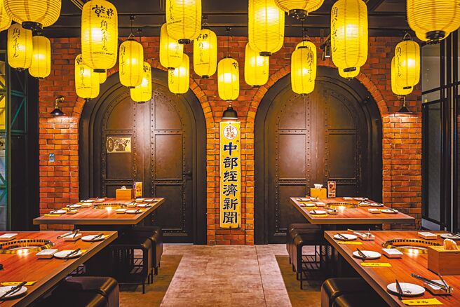乾杯燒肉居酒屋進駐新莊宏匯廣場，8月6日開幕。（宏匯廣場提供）