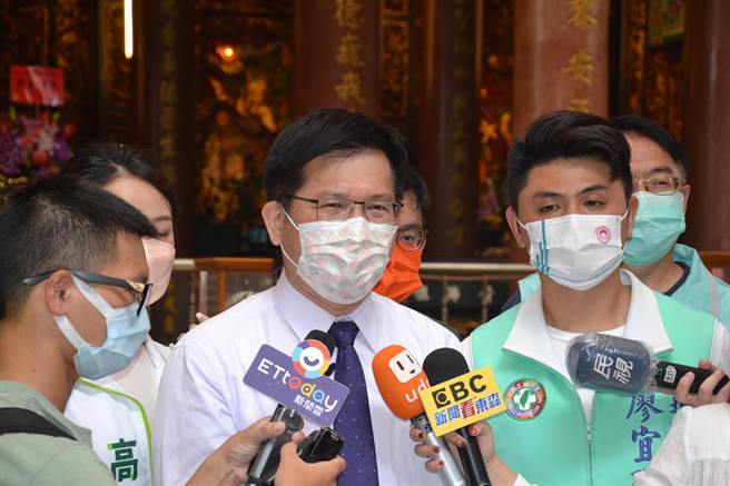 民进党新北市长参选人林佳龙今回应，台美有实质伙伴关系，侯市长「期待区域安全」这句话应该向北京当局讲。（蔡雯如摄）