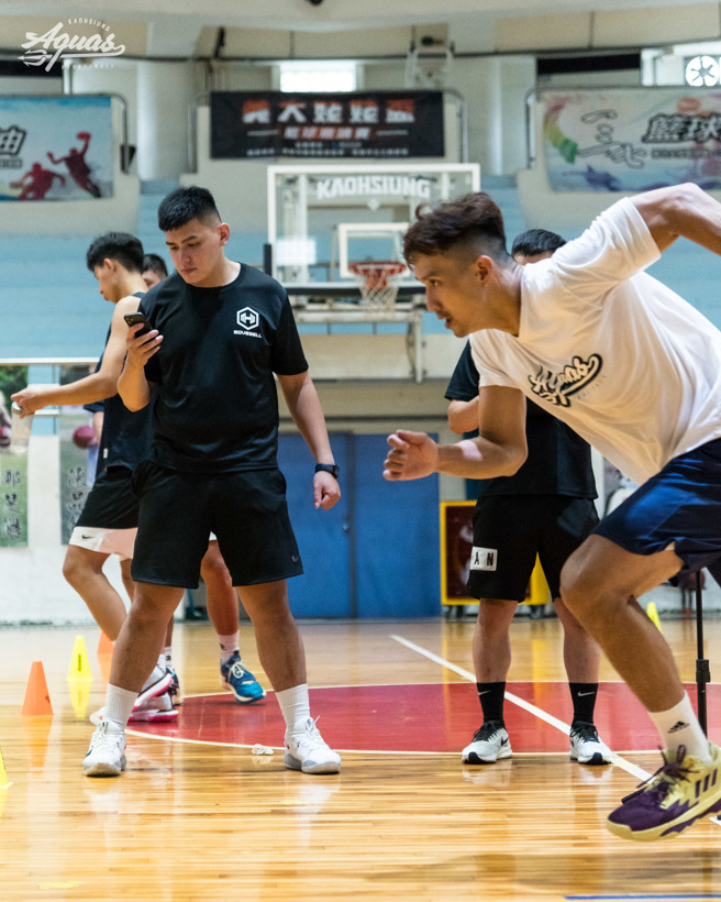 高雄全家海神隊開訓，全力備戰新球季。（高雄全家海神提供）