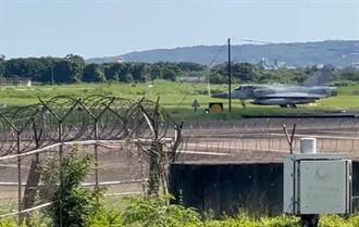 新竹空軍基地幻象掛彈升空 空軍：為例行訓練