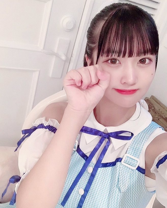 南みゆか的IG首PO是打歌服，粉嫩顏色搭配給人一種清新感。(圖/南みゆか IG)