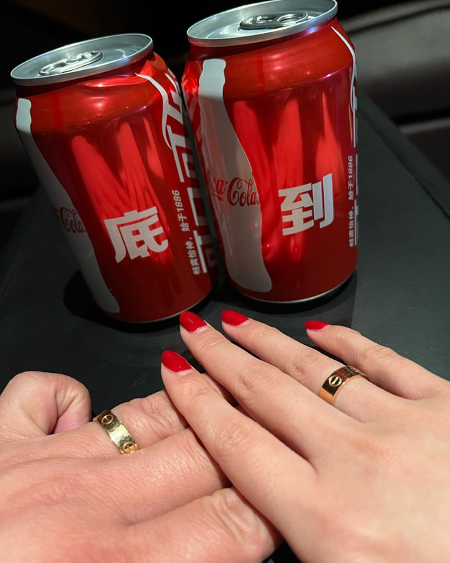 Ariel先前分享婚戒照。（图／翻摄自arielcheung_ IG）