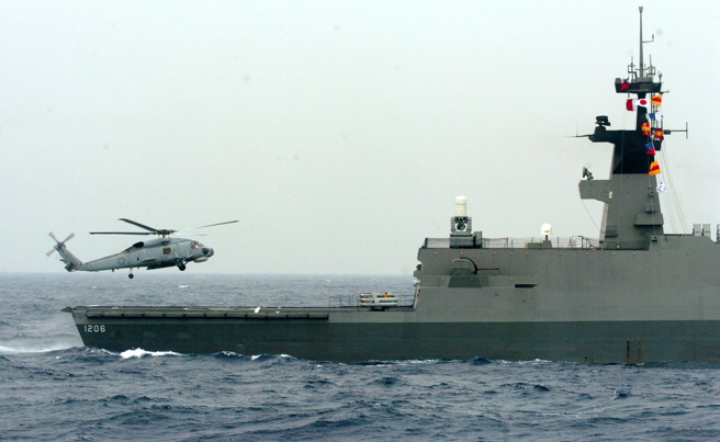 我國防部發言人表示，海軍迪化艦今在東部海域監控共軍船艦。圖為中華民國海軍迪化艦。（資料照片）