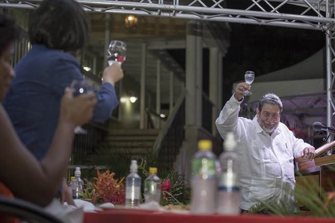 圣文森总理龚萨福明天抵台进行访问。（取自总统府）