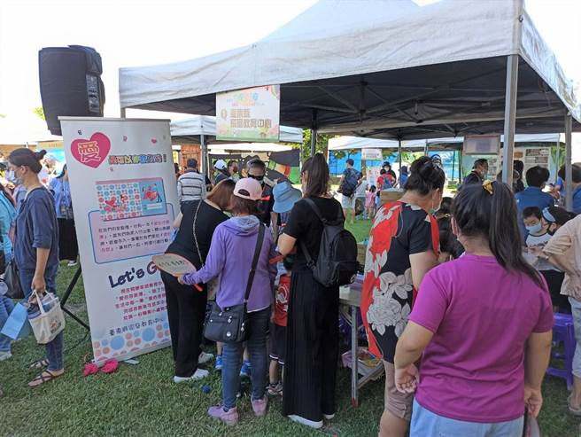 愛在工作與家庭．親子祖孫同趣6日在東海運動公園登場，總共吸引400多人參與。（台東縣政府提供／蔡旻妤台東傳真）