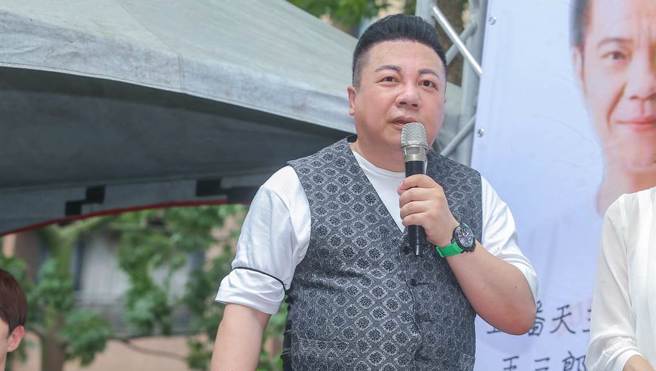 董至成今出席毛小孩公益活動。（粘耿豪攝）