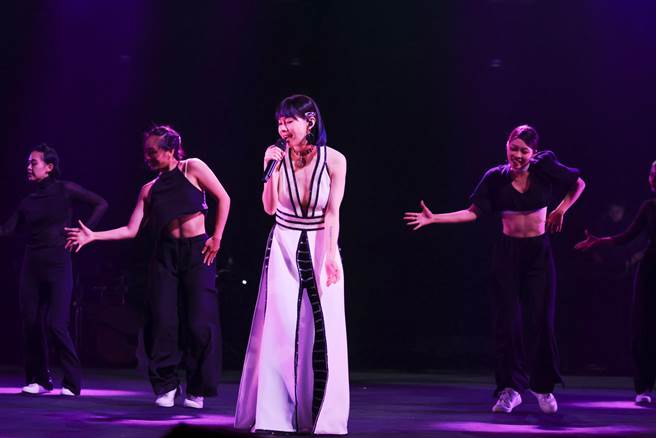 郑宜农今晚在北流举办演唱会。（火气音乐提供）