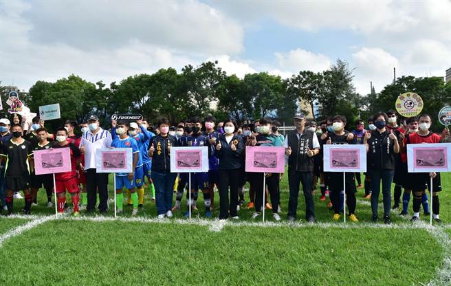 云林县政府移工足球比赛，近200名移工以球会友纾解压力。（云林县政府提供／张朝欣云林传真）