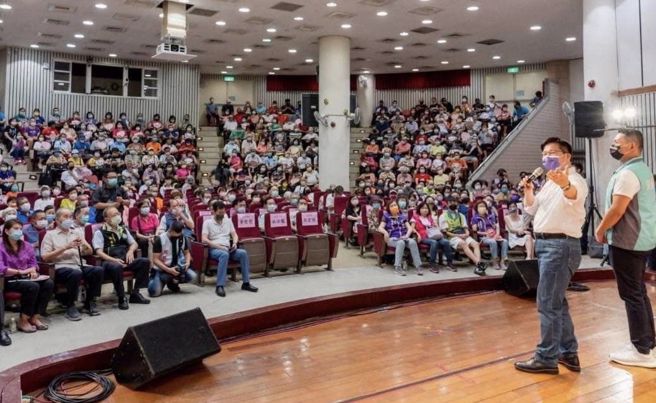 民进党新北市长参选人林佳龙。（图／翻摄自林佳龙脸书）