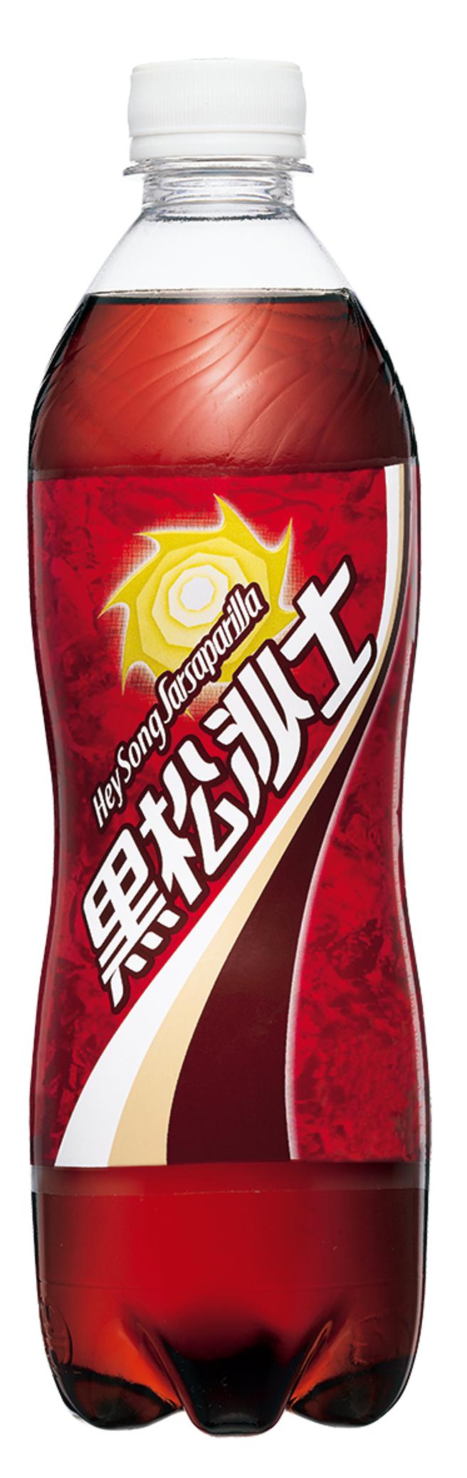 爱买量贩中元节饮料热销冠军黑松沙士600MLＸ4瓶，原价132元，特价89元。（爱买提供）