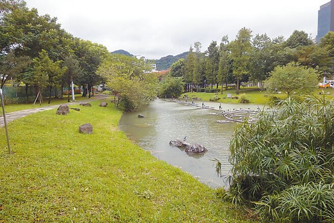 裕隆將「綠湖公園」捐贈給新北市政府做為公共設施，並於今年Q2驗收完成後，全面啟用。圖／裕隆汽車提供