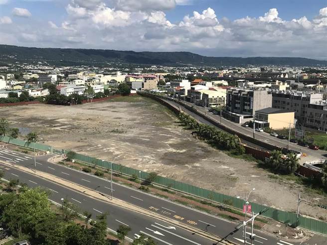 太岁头上动土，彰化地检署新建大楼遭窃，检警循线逮到王姓惯窃，依窃盗罪移送法办，不料法官审理后，裁定一万元交保，但由于窃贼身上没有现金，该名法官竟要求员警开着警车来回2小时近百公里路程，到南投帮忙取钱。（本报资料照片）