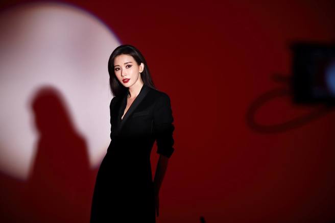 林志玲发现照片被不肖厂商盗用，愤而提告。(图/林志玲 脸书)