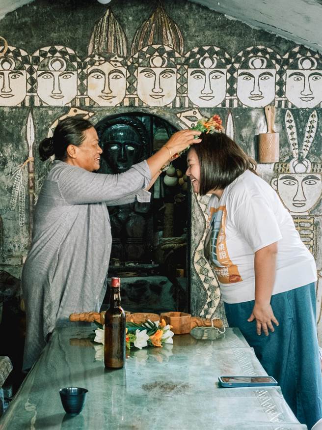 鍾欣凌台東行拜訪完祖靈便獲得金鐘視后。（桂田文化藝術基金會提供）