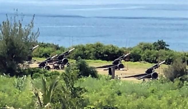 国军「天雷操演」预计9日进行，36门155榴弹炮将面海反登陆射击。（民眾提供／林和生屏东传真）