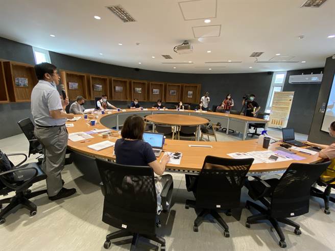 国民中小学清寒原住民助学金8日于台中教育大学举行精进措施会议，提出多项改革项目将实施。（张妍溱摄）