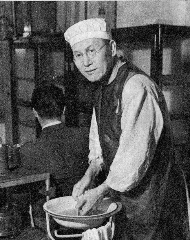 藤井正和医师，赫西的第四位主角，他经营的小型私人医院在轰炸中倒塌，朝他当头压下。(图/尖端出版提供)