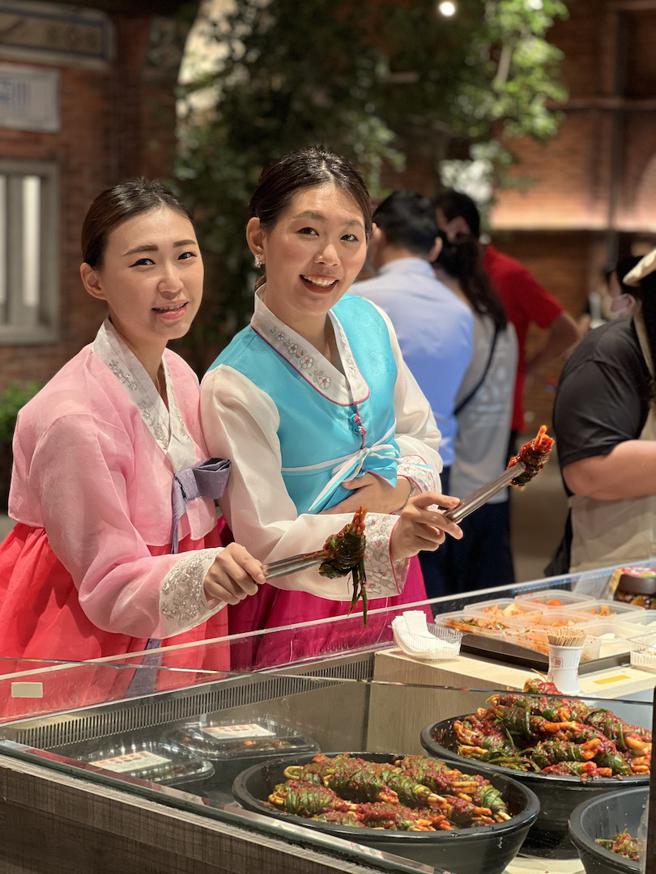 远东百货「韩流魅力尽在远百」韩国展于全台远百巡迴展出。（远百竹北提供）