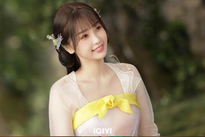 虞書欣飾演蘭花精靈「小蘭花」。（愛奇藝國際站提供）