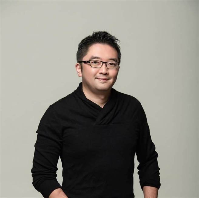 近日民进党新北市长参选人林佳龙与侯市府频频因社宅议题杠上，对此新北市议员林鼎超(见图)批，喊出4年1万户最后只有401户，当台中市长时还偷卖地，根本是诈骗集团。(林鼎超提供)