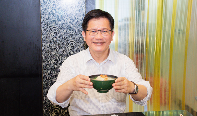 民进党新北市长参选人林佳龙。（图／翻摄自林佳龙脸书）