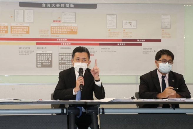 林智坚律师黄帝颖发表律师团队对于台大认定论文抄袭的声明。（资料照）